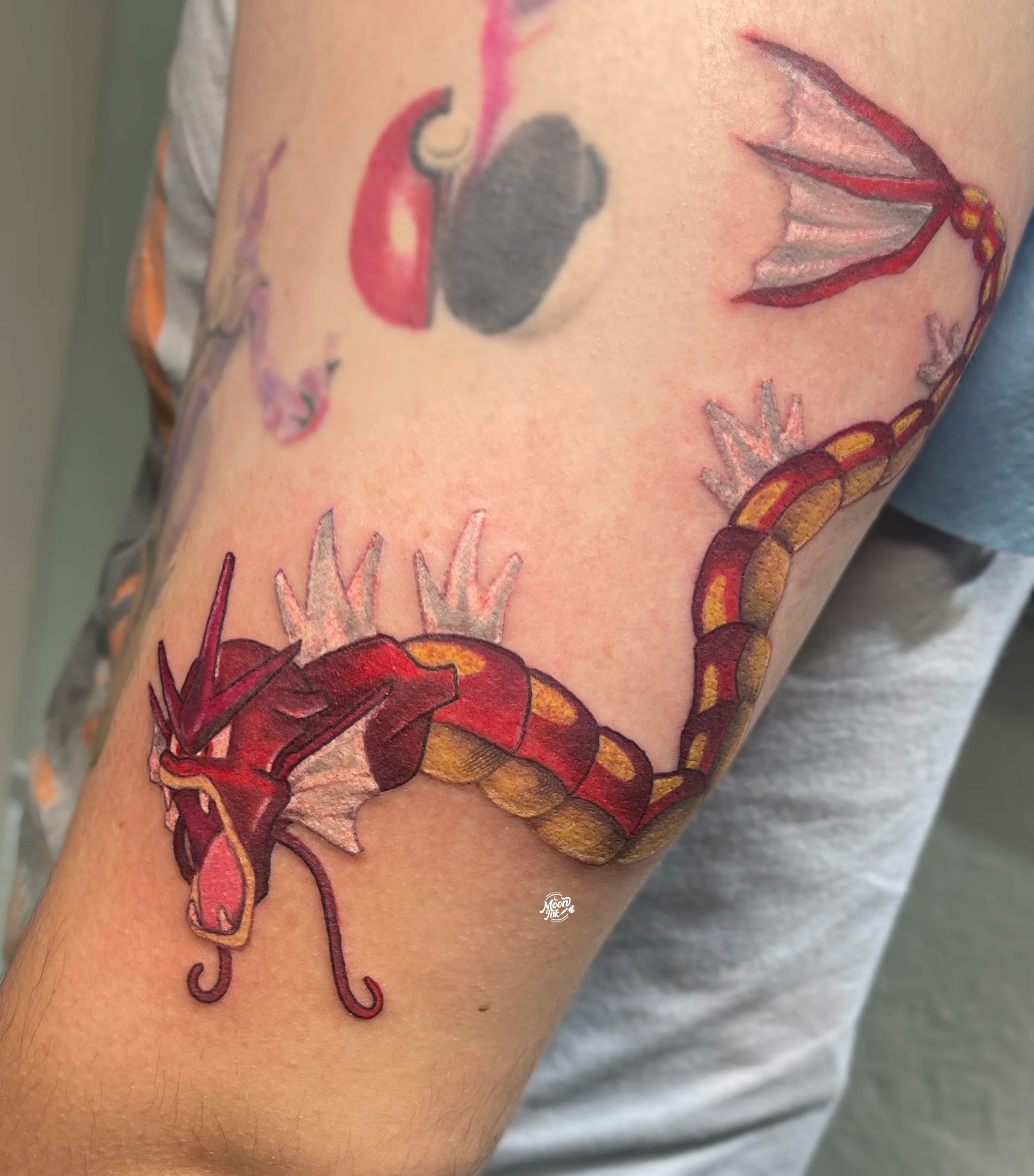 Tatouage Gyarados en couleur